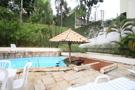 Apartamento para alugar com 37m², 1 quarto e 1 vagaÁrea comum - Piscina