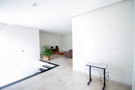 Sala de casa à venda com 3 quartos, 230m² em Milanez, Contagem