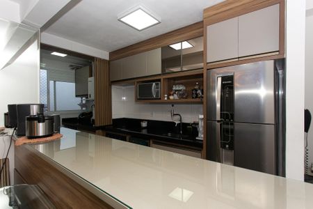 Apartamento à venda com 75m², 2 quartos e 2 vagas Apartamento à venda com 75m², 2 quartos e 2 vagasCozinha