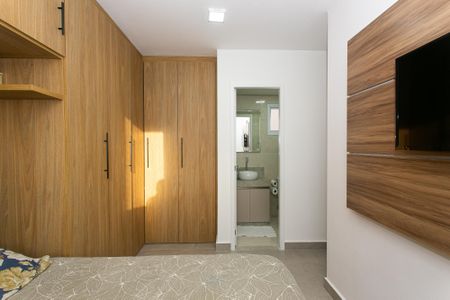 Apartamento à venda com 75m², 2 quartos e 2 vagas Apartamento à venda com 75m², 2 quartos e 2 vagasSuíte