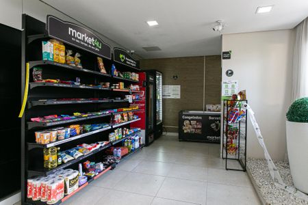 Apartamento à venda com 75m², 2 quartos e 2 vagas Apartamento à venda com 75m², 2 quartos e 2 vagasÁrea Comum - Mercado