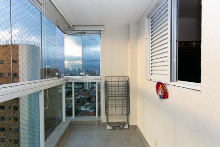 Varanda da Sala de apartamento à venda com 2 quartos, 75m² em Vila Carrão, São Paulo