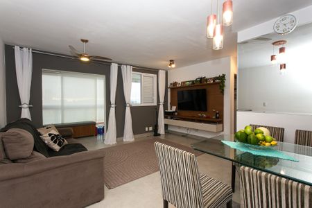 Sala de apartamento à venda com 2 quartos, 75m² em Vila Carrão, São Paulo