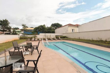 Apartamento à venda com 75m², 2 quartos e 2 vagas Apartamento à venda com 75m², 2 quartos e 2 vagasÁrea comum - Piscina