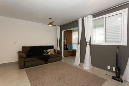 Apartamento à venda com 75m², 2 quartos e 2 vagas Apartamento à venda com 75m², 2 quartos e 2 vagasSala
