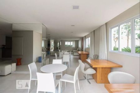 Apartamento à venda com 75m², 2 quartos e 2 vagas Apartamento à venda com 75m², 2 quartos e 2 vagasÁrea comum - Salão de festas