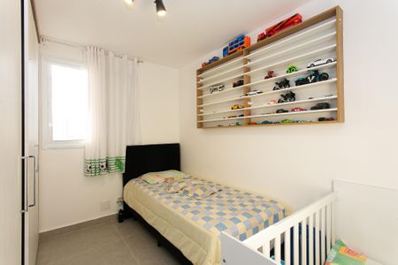 Quarto de apartamento à venda com 2 quartos, 75m² em Vila Carrão, São Paulo