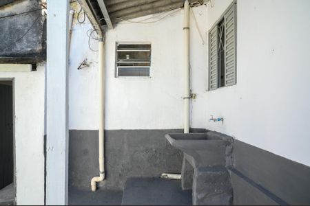 Casa para alugar com 40m², 1 quarto e sem vagaÁrea de Serviço/Quintal