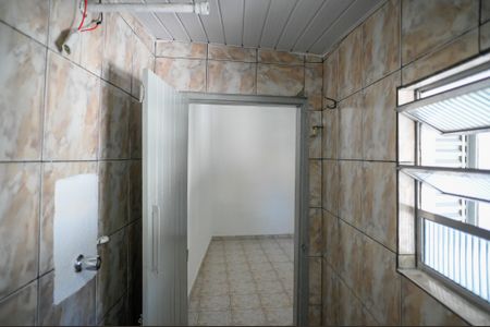 Banheiro de casa para alugar com 1 quarto, 40m² em Sacomã, São Paulo