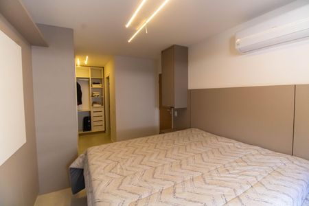 Apartamento à venda com 99m², 2 quartos e 2 vagasSuíte 