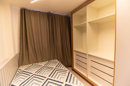 Apartamento à venda com 99m², 2 quartos e 2 vagasQuarto 