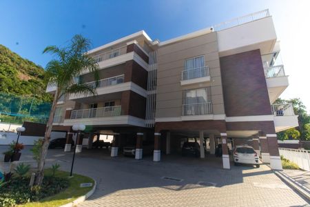 Apartamento à venda com 99m², 2 quartos e 2 vagasFachada