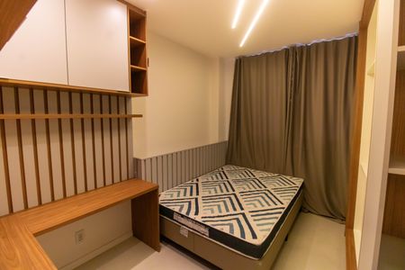 Apartamento à venda com 99m², 2 quartos e 2 vagasQuarto 