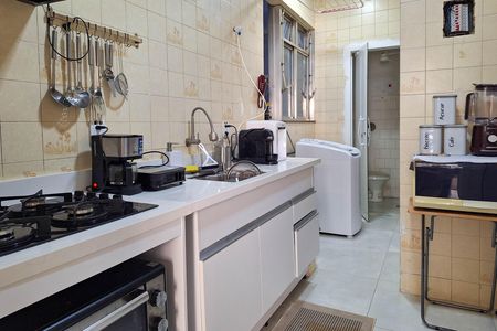 Apartamento à venda com 145m², 3 quartos e sem vaga Apartamento à venda com 145m², 3 quartos e sem vagaCozinha