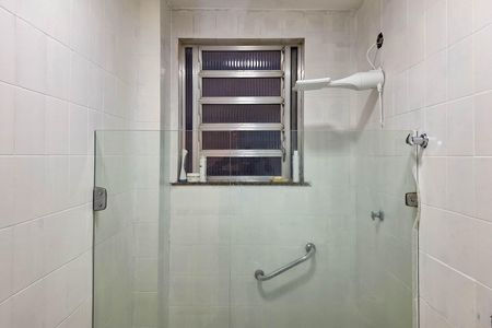 Apartamento à venda com 145m², 3 quartos e sem vaga Apartamento à venda com 145m², 3 quartos e sem vagaBanheiro