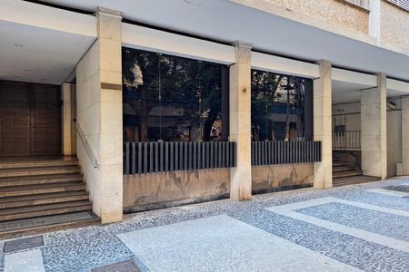 Apartamento à venda com 145m², 3 quartos e sem vaga Apartamento à venda com 145m², 3 quartos e sem vagaFachada