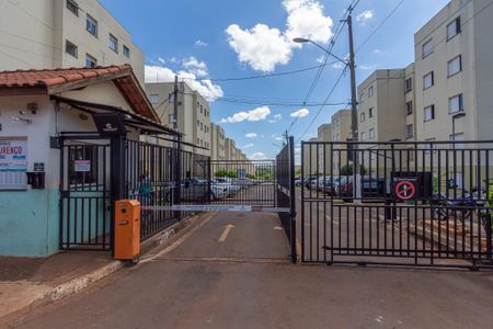 Apartamento para alugar com 54m², 2 quartos e 1 vaga Apartamento para alugar com 54m², 2 quartos e 1 vagaFachada e Portaria