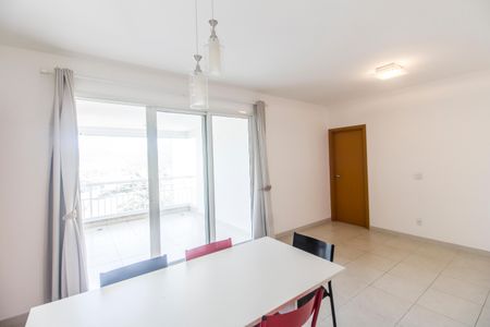 Apartamento para alugar com 123m², 3 quartos e 2 vagas Apartamento para alugar com 123m², 3 quartos e 2 vagasSala