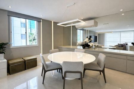 Apartamento à venda com 4 quartos, 130m² em Itaim Bibi, São Paulo