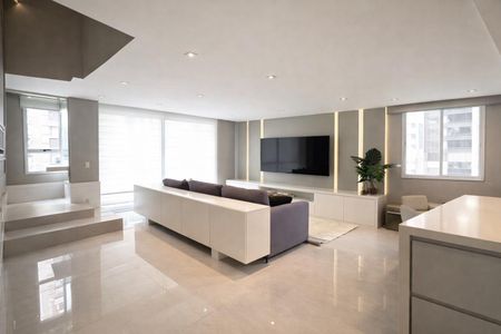 Apartamento à venda com 4 quartos, 130m² em Itaim Bibi, São Paulo