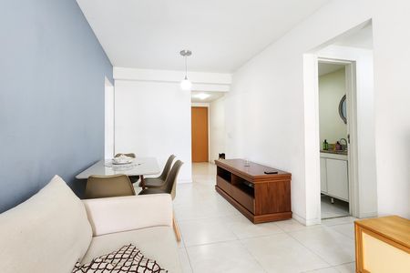 Sala  de apartamento à venda com 4 quartos, 95m² em Maracanã, Rio de Janeiro
