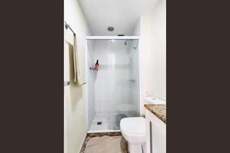 Apartamento à venda com 95m², 4 quartos e 1 vagaBanheiro Social 
