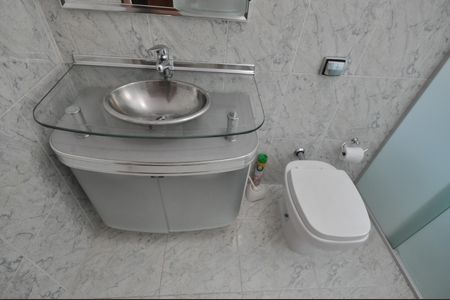 Casa à venda com 122m², 3 quartos e 2 vagasBanheiro da Suíte 1