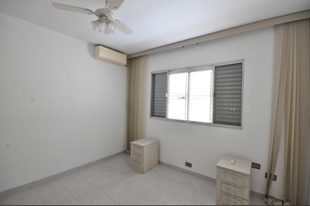 Casa à venda com 122m², 3 quartos e 2 vagasQuarto Suíte