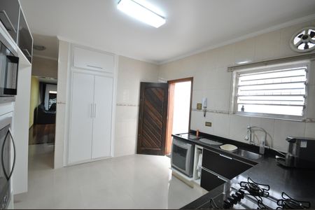Casa à venda com 122m², 3 quartos e 2 vagasCozinha