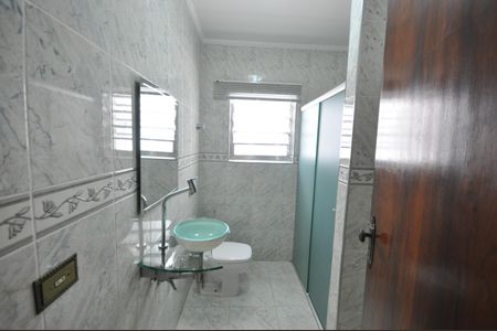 Casa à venda com 122m², 3 quartos e 2 vagasBanheiro Social