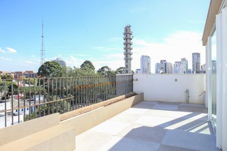 Apartamento à venda com 220m², 3 quartos e 2 vagas Apartamento à venda com 220m², 3 quartos e 2 vagasSacada