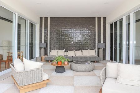 Apartamento à venda com 220m², 3 quartos e 2 vagas Apartamento à venda com 220m², 3 quartos e 2 vagasÁrea comum - Espaço Gourmet