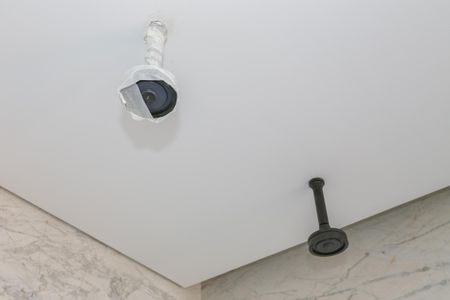 Apartamento à venda com 220m², 3 quartos e 2 vagas Apartamento à venda com 220m², 3 quartos e 2 vagasBanheiro da Suíte 1