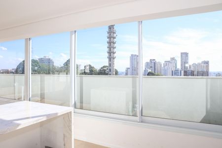 Apartamento à venda com 220m², 3 quartos e 2 vagas Apartamento à venda com 220m², 3 quartos e 2 vagasCozinha