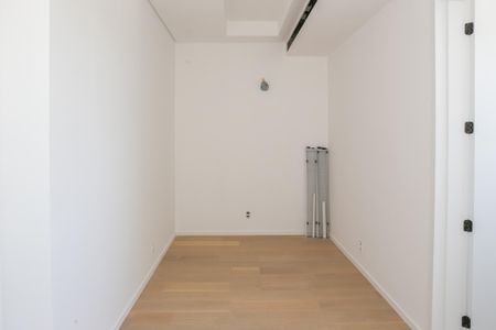 Apartamento à venda com 220m², 3 quartos e 2 vagas Apartamento à venda com 220m², 3 quartos e 2 vagasSuíte 1
