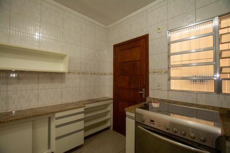 Casa para alugar com 120m², 3 quartos e 2 vagasCozinha