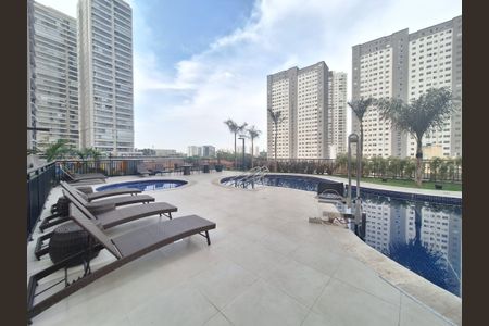 Apartamento à venda com 53m², 2 quartos e 1 vaga Apartamento à venda com 53m², 2 quartos e 1 vagaPiscina