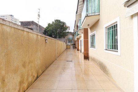 Casa de condomínio à venda com 90m², 2 quartos e 1 vagaCorredor do condomínio