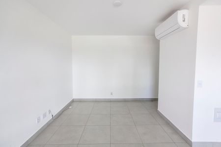 Sala de apartamento para alugar com 3 quartos, 81m² em Jardim Sul, Uberlândia