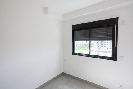Apartamento para alugar com 81m², 3 quartos e 2 vagasQuarto 2