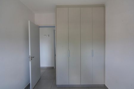 Apartamento para alugar com 81m², 3 quartos e 2 vagasQuarto 2
