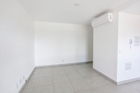 Apartamento para alugar com 81m², 3 quartos e 2 vagasSala