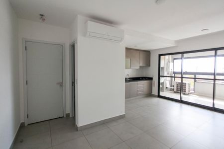 Sala de apartamento para alugar com 3 quartos, 81m² em Jardim Sul, Uberlândia
