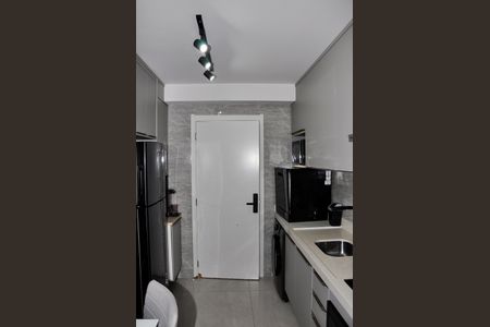 Apartamento para alugar com 34m², 2 quartos e sem vaga Apartamento para alugar com 34m², 2 quartos e sem vagaDetalhe - Cozinha e Área de Serviço