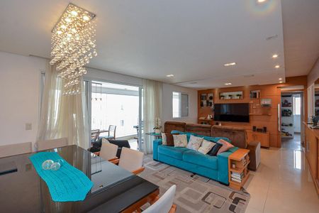 Apartamento à venda com 124m², 3 quartos e 2 vagas