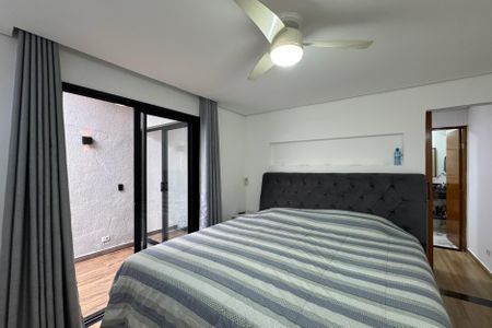 Casa à venda com 240m², 3 quartos e 2 vagasSuíte