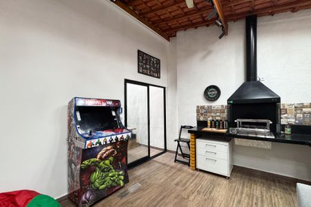 Casa à venda com 240m², 3 quartos e 2 vagasÁrea gourmet