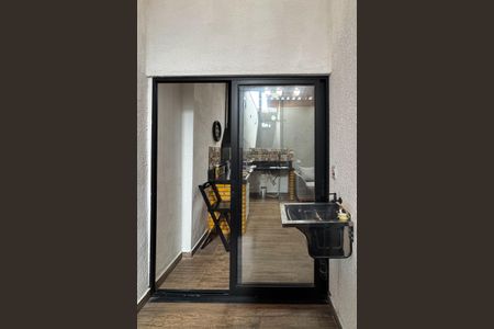 Casa à venda com 240m², 3 quartos e 2 vagasÁrea de Serviço