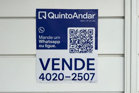 Casa à venda com 240m², 3 quartos e 2 vagasPlaca