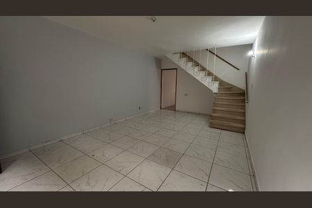 Sala de casa para alugar com 2 quartos, 80m² em Cidade Monções, São Paulo